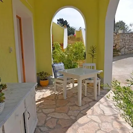 Apartment In 36494 Veli Losinj